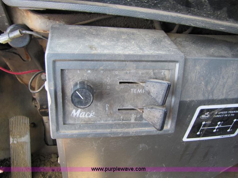 image for item 3578 1973 Mack 6x6 dump truck