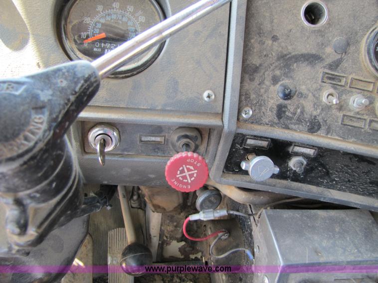 image for item 3578 1973 Mack 6x6 dump truck