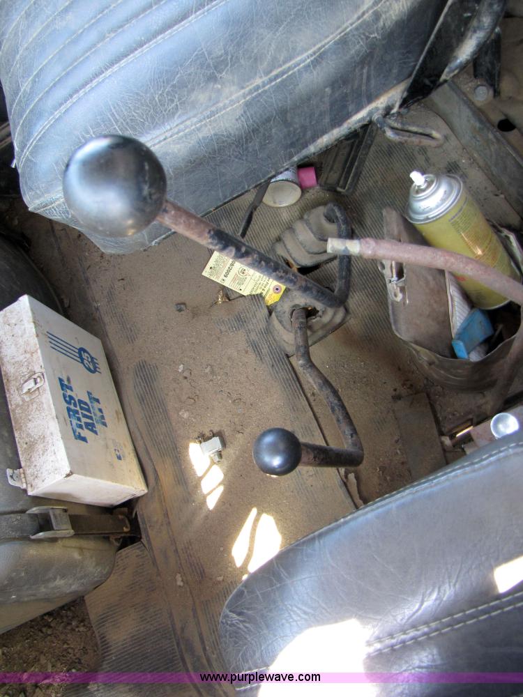 image for item 3578 1973 Mack 6x6 dump truck