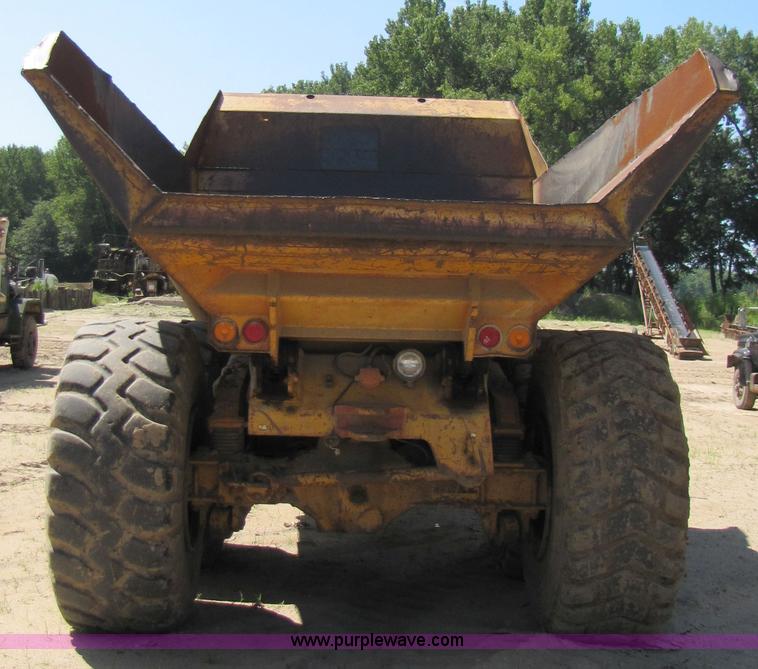 image for item 3579 Bell B40 6X6 dump truck