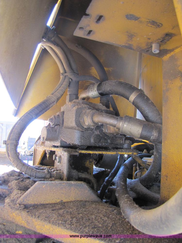 image for item 3579 Bell B40 6X6 dump truck