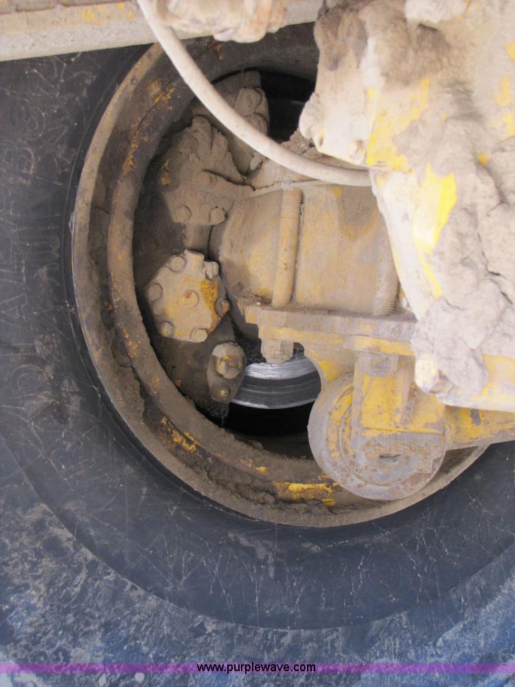 image for item 3579 Bell B40 6X6 dump truck