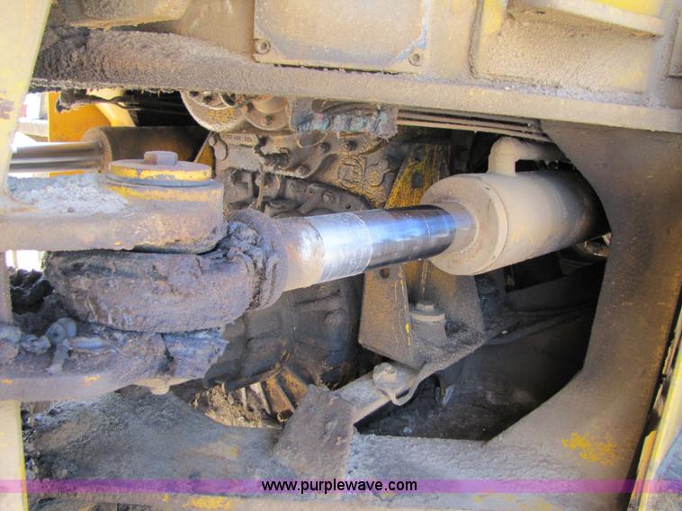 image for item 3579 Bell B40 6X6 dump truck