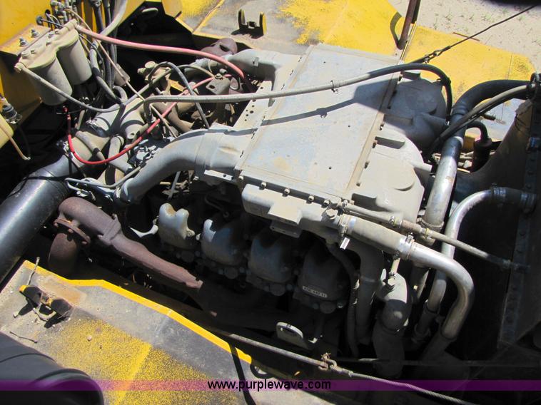 image for item 3579 Bell B40 6X6 dump truck