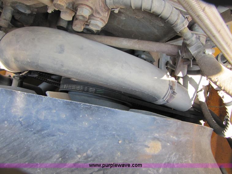 image for item 3579 Bell B40 6X6 dump truck