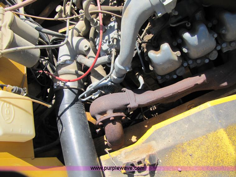 image for item 3579 Bell B40 6X6 dump truck