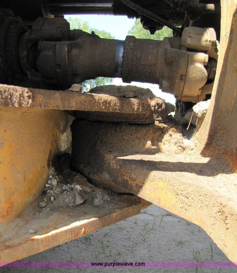 image for item 3579 Bell B40 6X6 dump truck