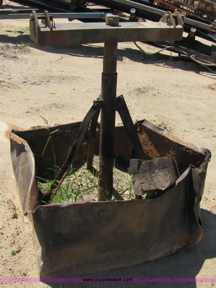 image for item 3593 40' x 26" Powerscreen