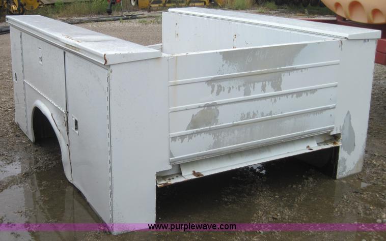 image for item 4005 Knapheide truck bed