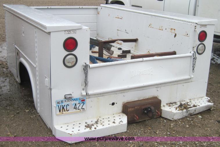 image for item 4005 Knapheide truck bed