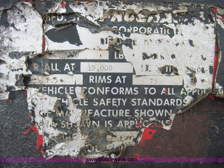 image for item 4009 1979 Fruehauf 24' dump trailer