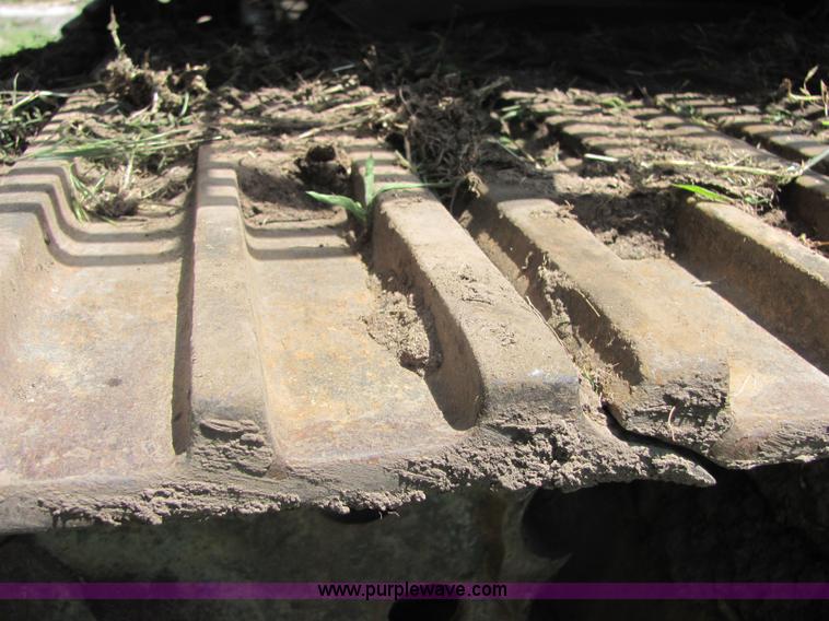 image for item 4617 1989 Caterpillar 235C excavator