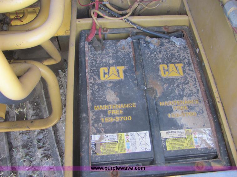 image for item 4617 1989 Caterpillar 235C excavator