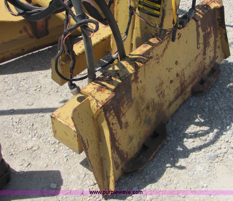 image for item 4736 Ariens 8' grader skid steer attachment