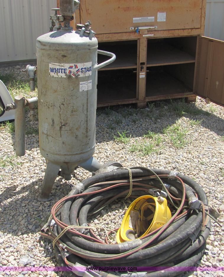 image for item 4740 1991 Sanstorm ARWB sand blaster