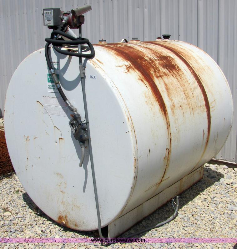 image for item 4747 500 gallon fuel tank