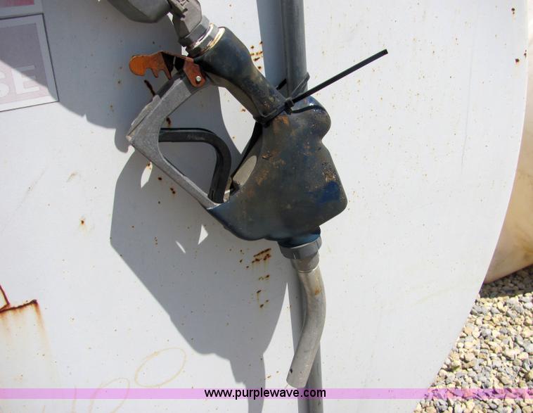 image for item 4747 500 gallon fuel tank