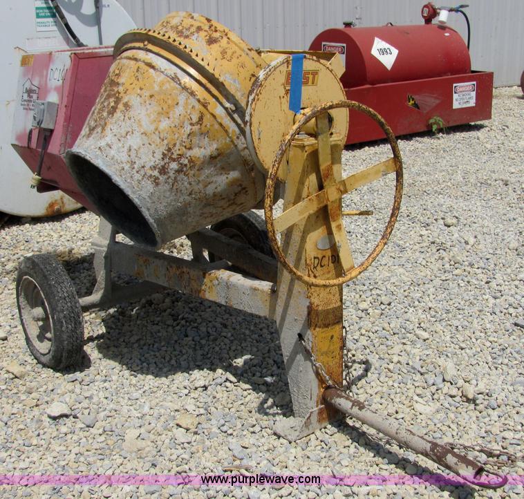 image for item 4748 Best Grand concrete mixer