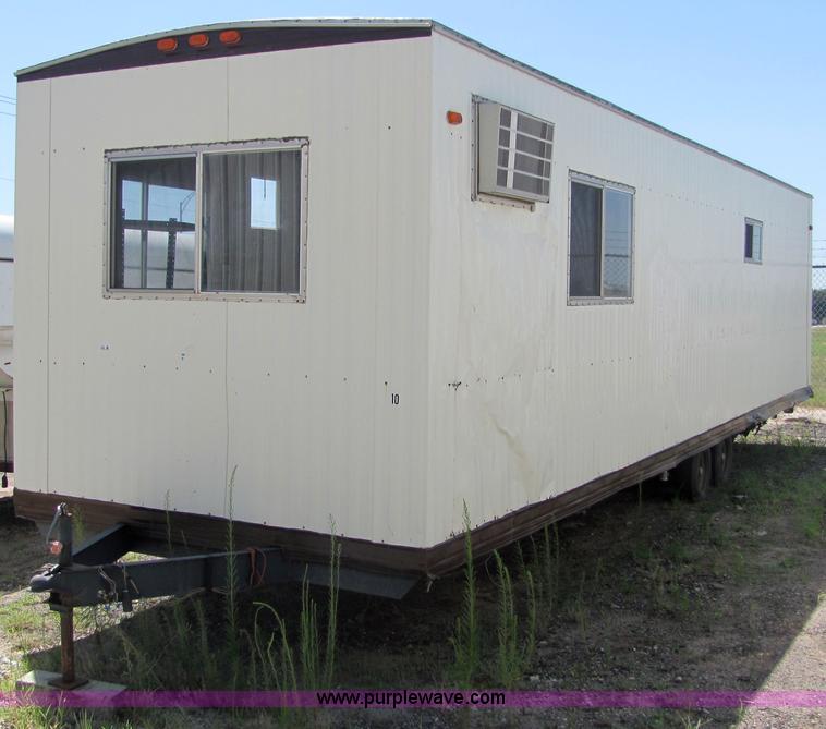 image for item 4778 1998 job site trailer