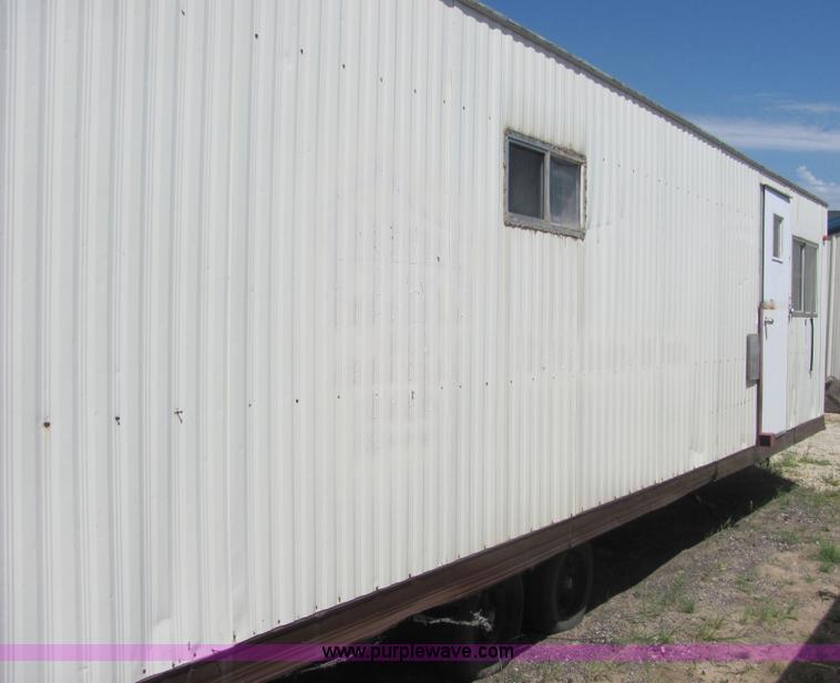 image for item 4778 1998 job site trailer