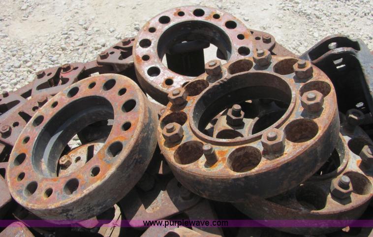 image for item 4780 Grouser steel skid steer tracks