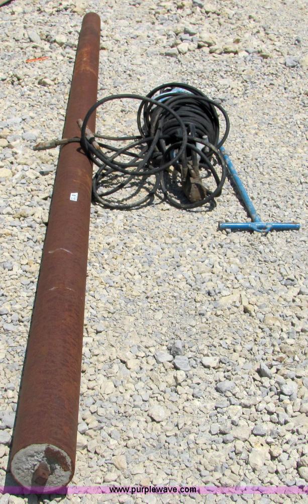 image for item 4781 Concrete roller screed