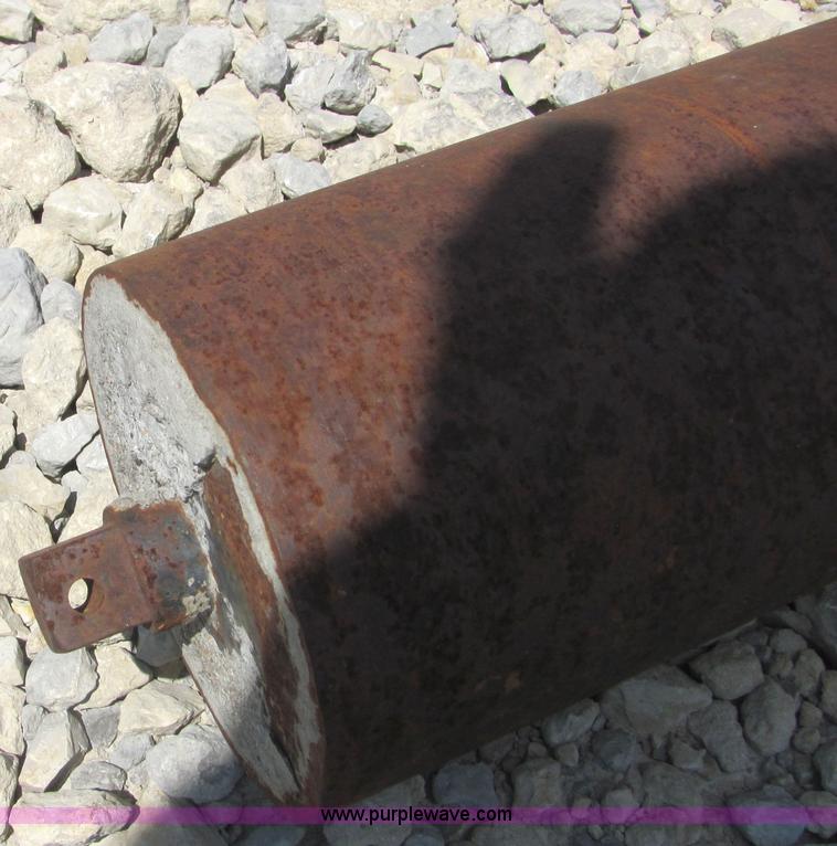 image for item 4781 Concrete roller screed