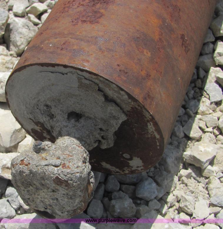 image for item 4781 Concrete roller screed