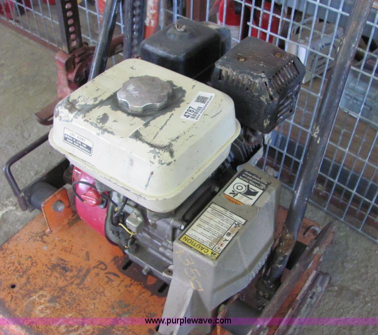 image for item 4787 MBW Ground Pounder plate compactor