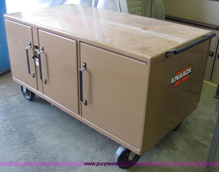 image for item 4802 Job box