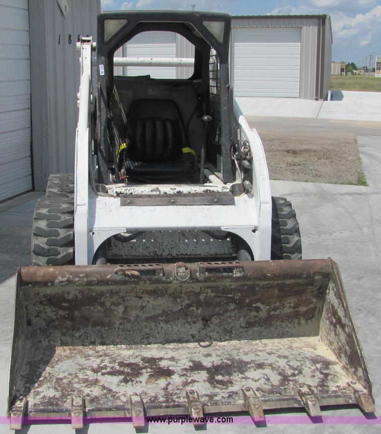 image for item 4805 Bobcat G773T skid steer