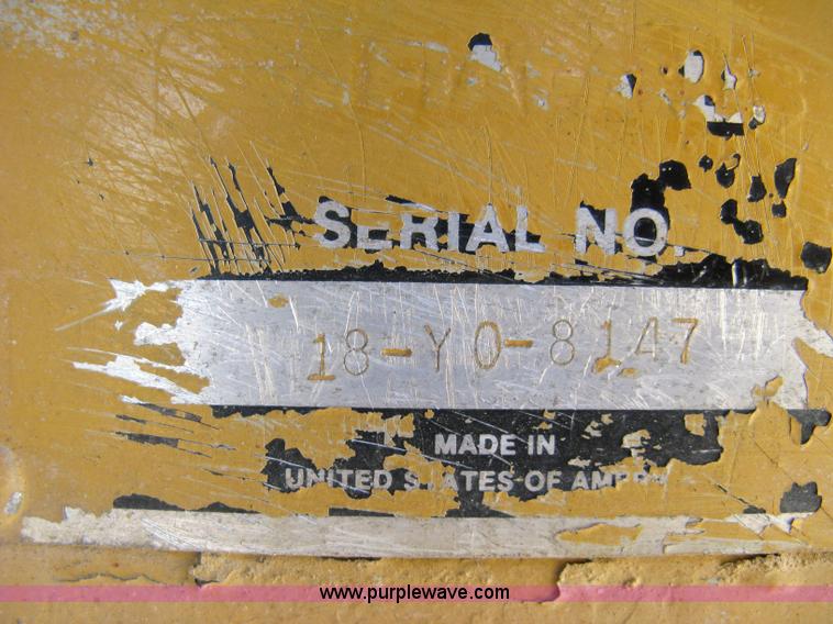 image for item 4813 1981 Fiat-Allis 605B wheel loader