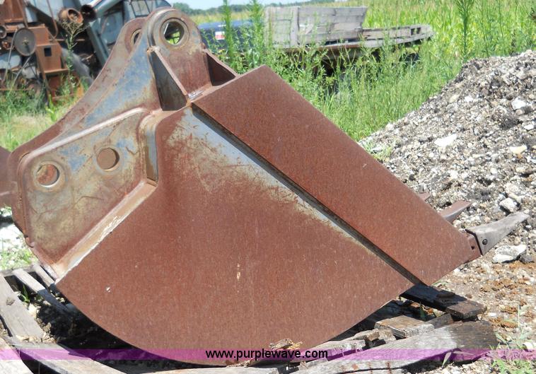 image for item 5004 24" backhoe loader bucket