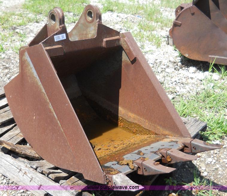 image for item 5004 24" backhoe loader bucket
