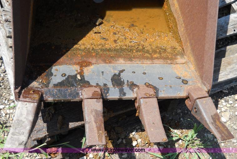image for item 5004 24" backhoe loader bucket