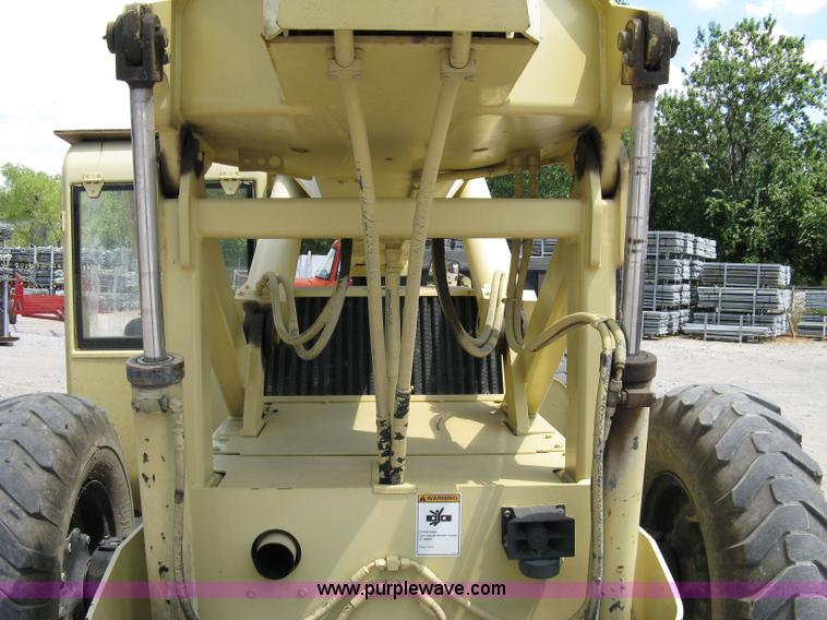 image for item 5058 1999 Ingersoll Rand VR-636 RT telehandler