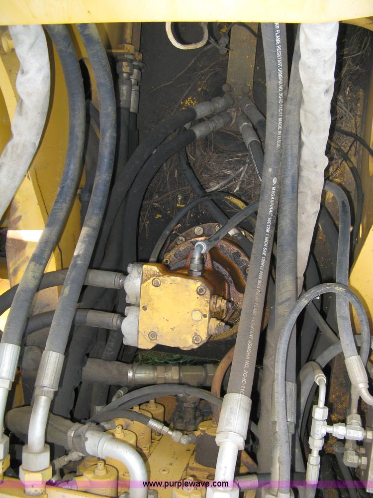 image for item 5066 1992 John Deere 690E LC track excavator