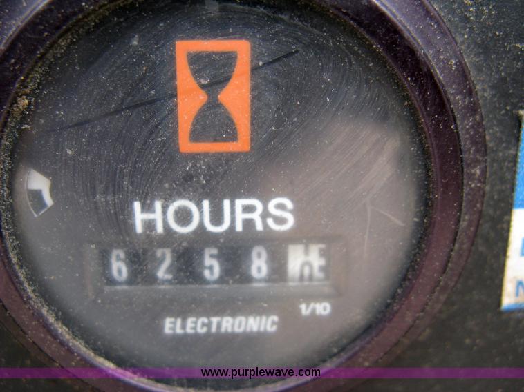 image for item 5085 1997 Leroi 185 compressor