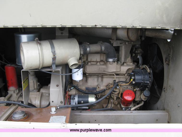 image for item 5085 1997 Leroi 185 compressor