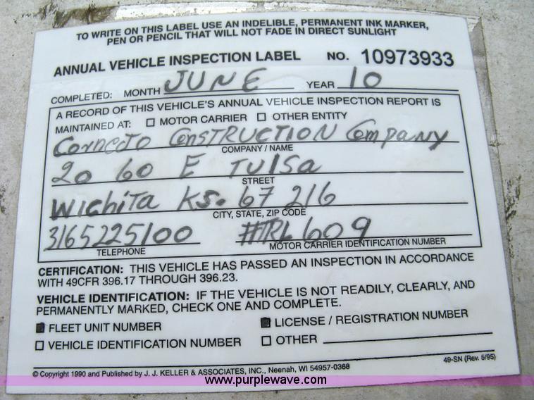 image for item 5087 1996 Travis T102 26' aluminum end dump trailer