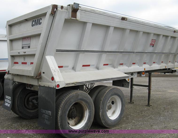 image for item 5088 1994 Vantage SV-102 27' aluminum V-body end dump trailer