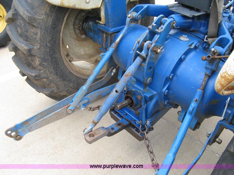 image for item 5089 Ford 2910 tractor