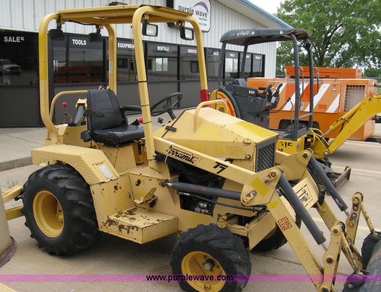 image for item 5090 Terramite T7 loader backhoe