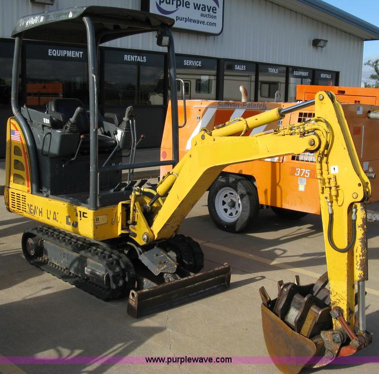 image for item 5091 New Holland EC15 mini excavator
