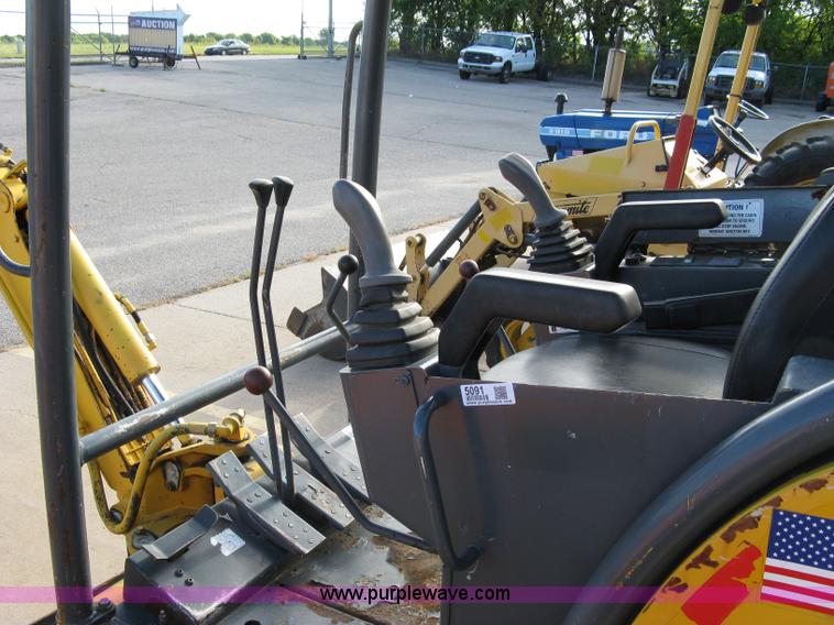 image for item 5091 New Holland EC15 mini excavator