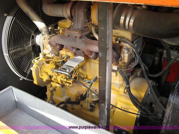 image for item 5092 2006 Sullivan-palatek D375Q compressor