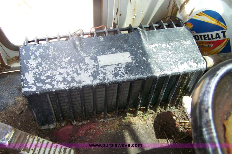 image for item 6011 Huber FJ50 motor grader