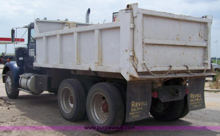 image for item 6013 1977 Kenworth W900A dump truck