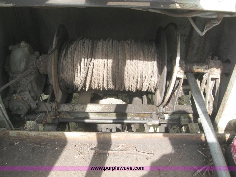 image for item 6131 1970 Ford 600 bucket truck