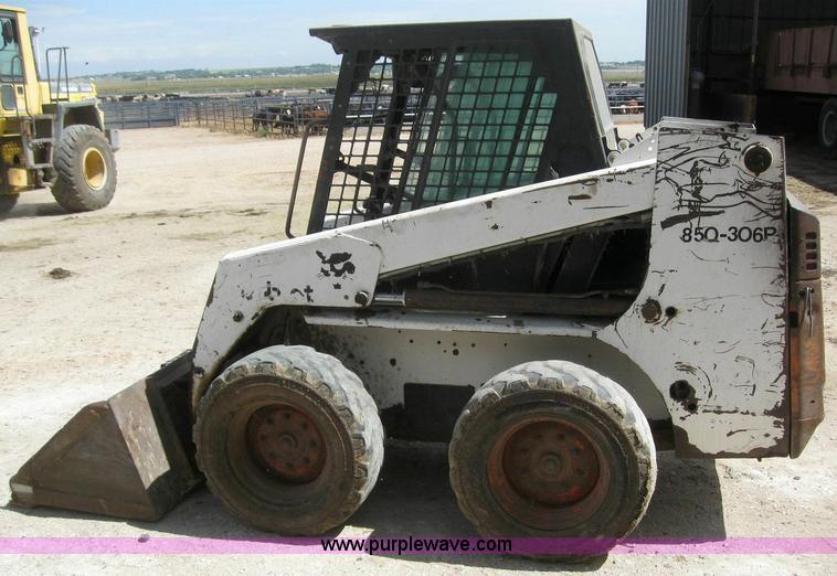 image for item 6132 1996 Bobcat 763 skid steer